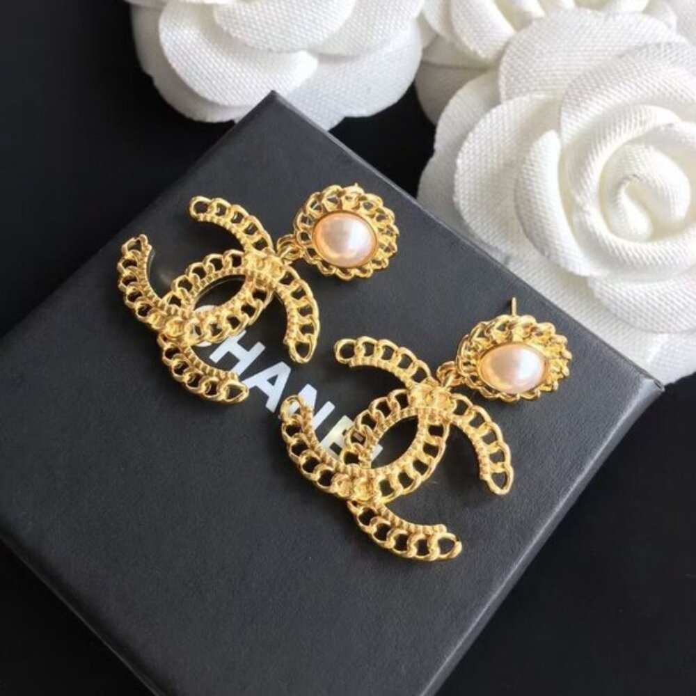 ✨✨Chanel Earring - Picture 4 of 7